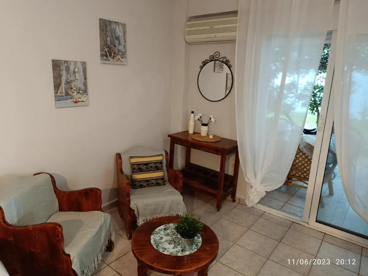 Apartament La Playa 2 Nea Plagia 0*,